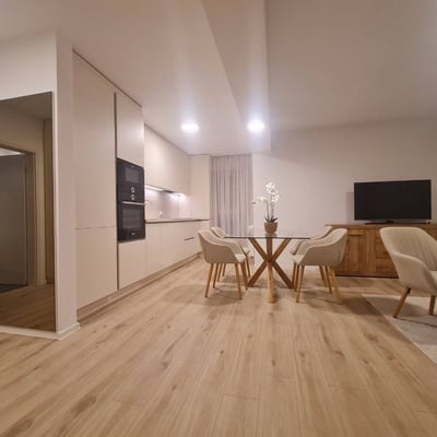 Аренда уютной 2-комнатной квартиры 58 м² в Брашове, Румыния